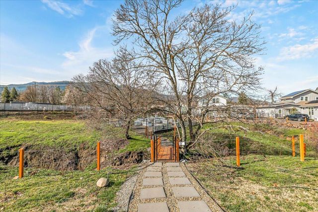 1259 Hagen Way, Ashland, OR 97520