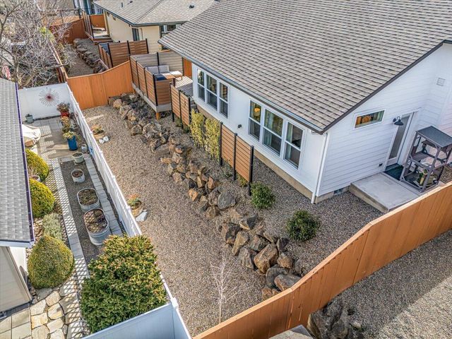 1259 Hagen Way, Ashland, OR 97520