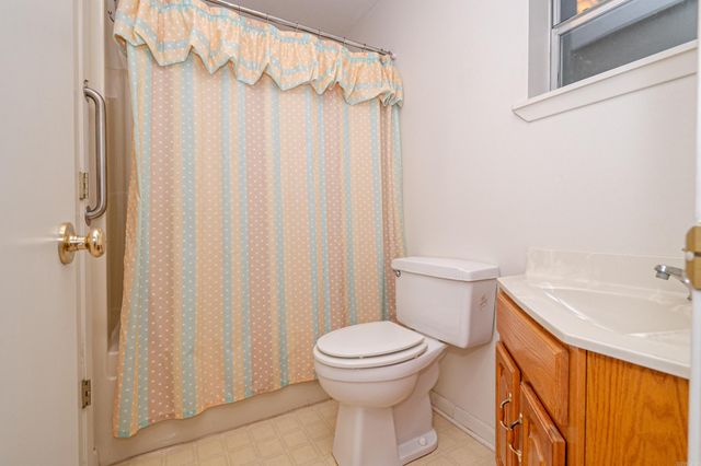 254 Parkers Chapel Rd, El Dorado, AR 71730