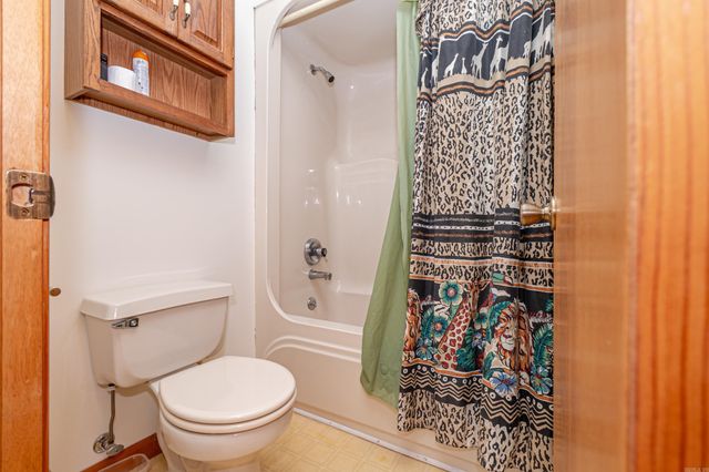254 Parkers Chapel Rd, El Dorado, AR 71730