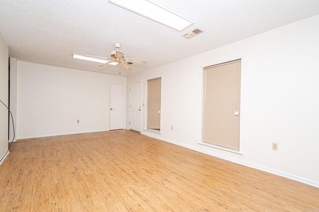 254 Parkers Chapel Rd, El Dorado, AR 71730