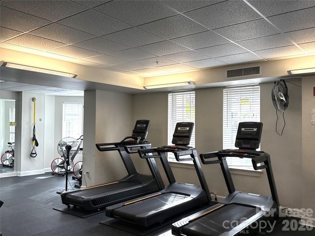 300 W 5th Street 706, Charlotte, NC 28202