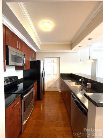 300 W 5th Street 706, Charlotte, NC 28202