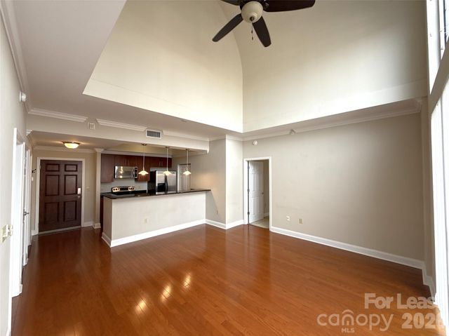 300 W 5th Street 706, Charlotte, NC 28202