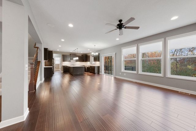 16810 51st Place N, Plymouth, MN 55446