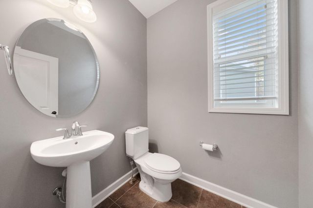 16810 51st Place N, Plymouth, MN 55446