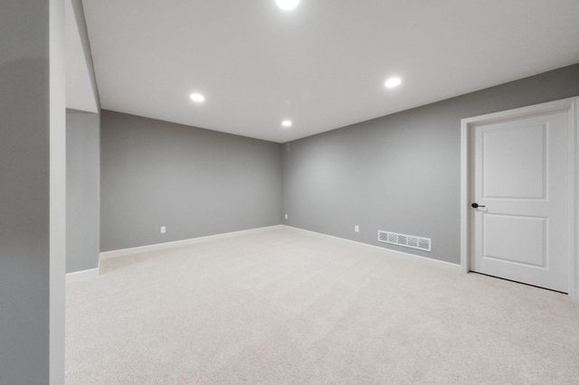 16810 51st Place N, Plymouth, MN 55446