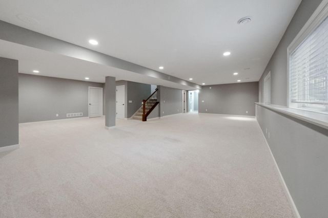 16810 51st Place N, Plymouth, MN 55446