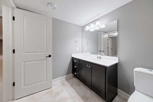 16810 51st Place N, Plymouth, MN 55446