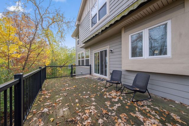 16810 51st Place N, Plymouth, MN 55446