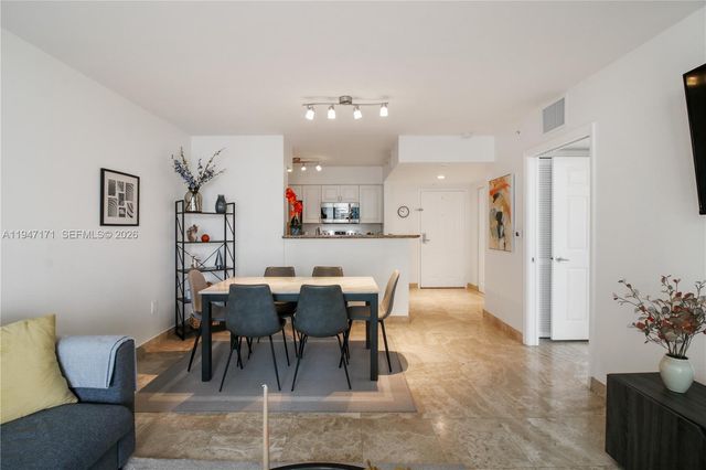 1155 S Brickell Bay Dr 805, Miami, FL 33131