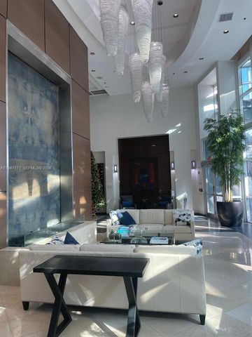 1155 S Brickell Bay Dr 805, Miami, FL 33131