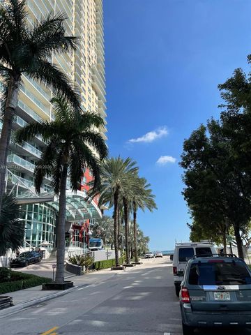 1155 S Brickell Bay Dr 805, Miami, FL 33131