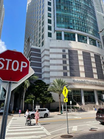 1155 S Brickell Bay Dr 805, Miami, FL 33131