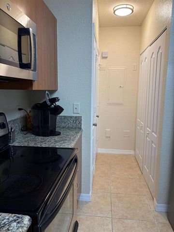 130 SW Peacock Boulevard 16207, Port St. Lucie, FL 34986
