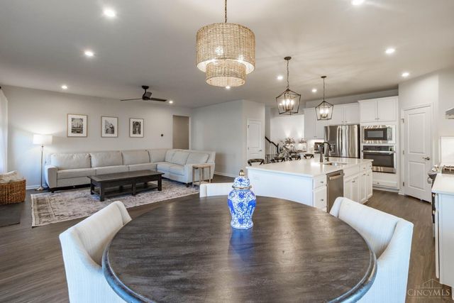 1187 Wood Gate Way, Miami Twp, OH 45140