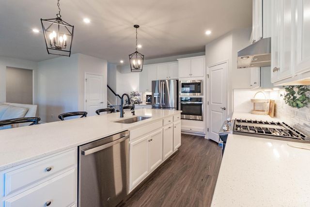 1187 Wood Gate Way, Miami Twp, OH 45140