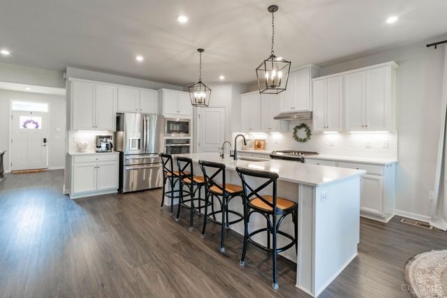 1187 Wood Gate Way, Miami Twp, OH 45140