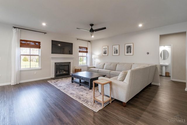 1187 Wood Gate Way, Miami Twp, OH 45140