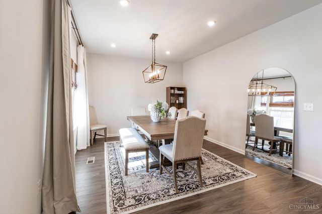 1187 Wood Gate Way, Miami Twp, OH 45140