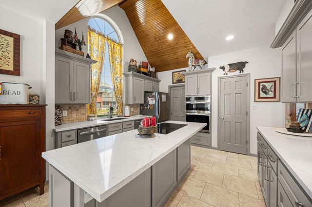 2215 Enchanted Path Court, Richmond, TX 77406