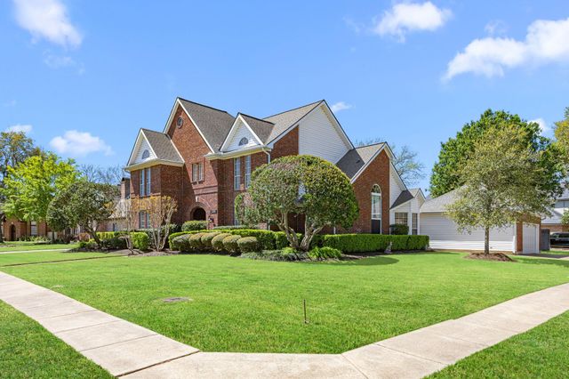 2215 Enchanted Path Court, Richmond, TX 77406