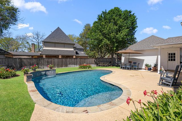 2215 Enchanted Path Court, Richmond, TX 77406