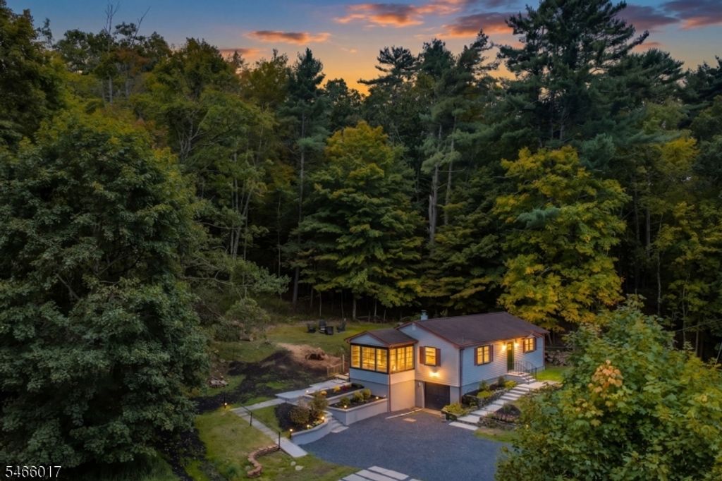188 Clove Rd, Montague Twp., NJ 07827 — exterior