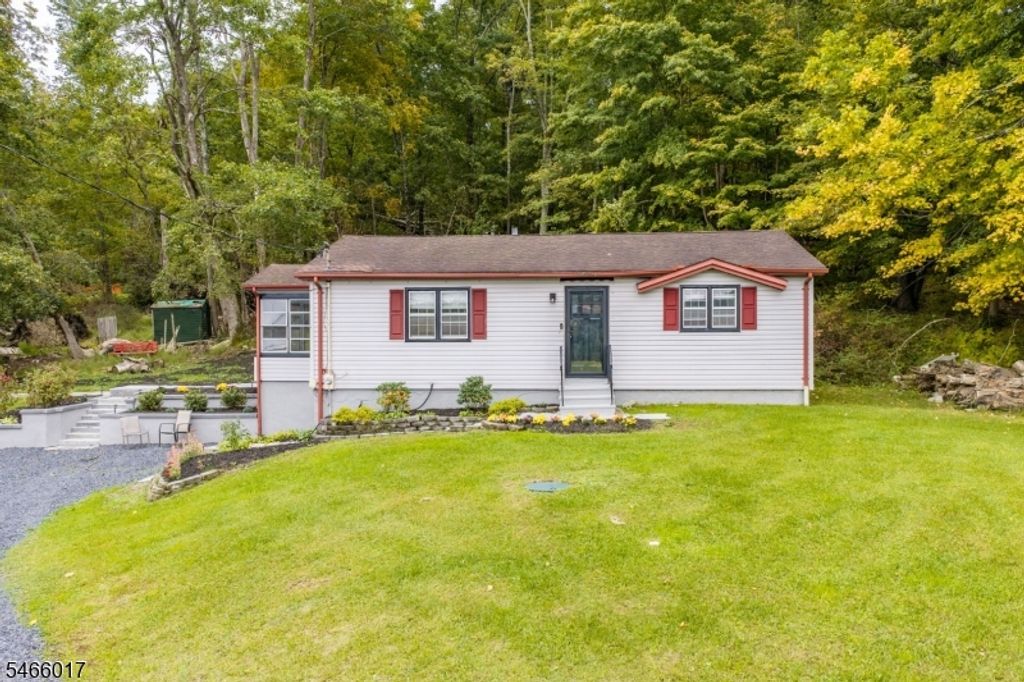 188 Clove Rd, Montague Twp., NJ 07827 — photo 3