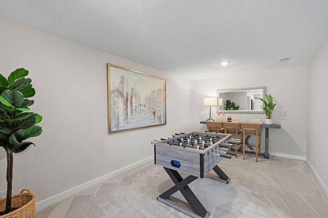 17755 Ellsworth Drive, Lakeville, MN 55044