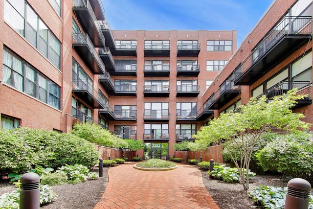 2323 W PERSHING Road 609, Chicago, IL 60609