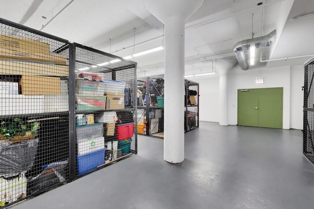 2323 W PERSHING Road 609, Chicago, IL 60609