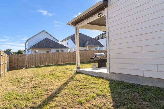 101 Unakite TRL, Liberty Hill, TX 78642