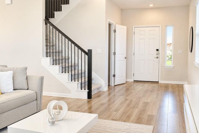 101 Unakite TRL, Liberty Hill, TX 78642