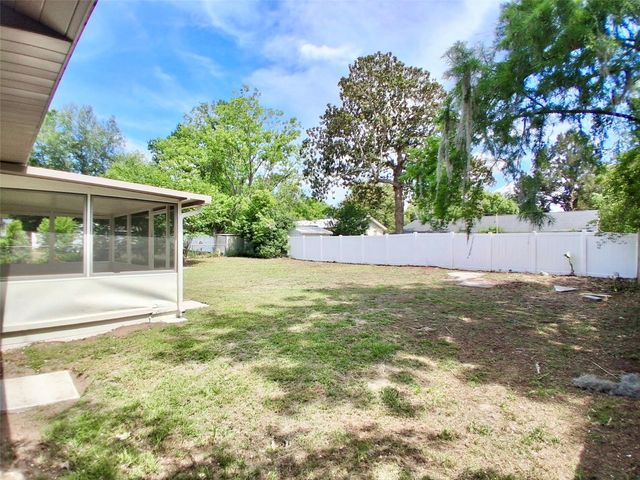 5240 SE 114TH PLACE, Belleview, FL 34420