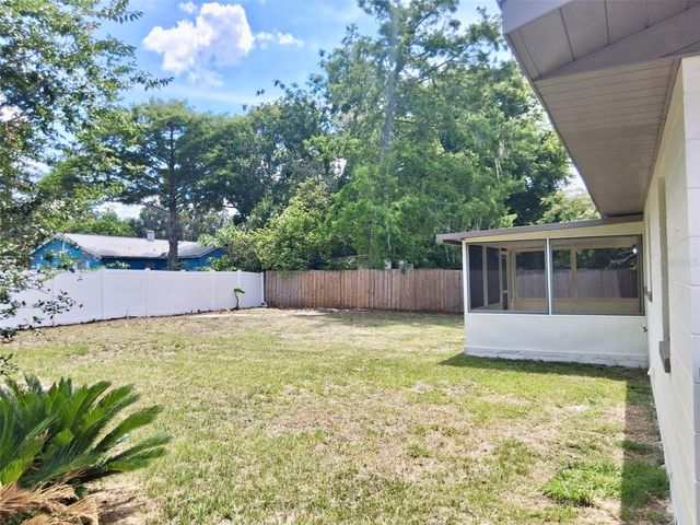 5240 SE 114TH PLACE, Belleview, FL 34420