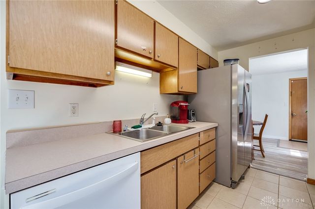 510 Lambert Lane, Englewood, OH 45322