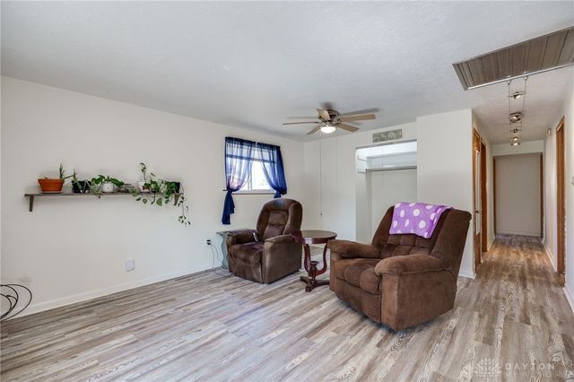 510 Lambert Lane, Englewood, OH 45322