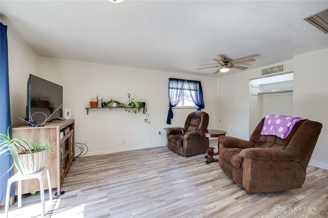 510 Lambert Lane, Englewood, OH 45322