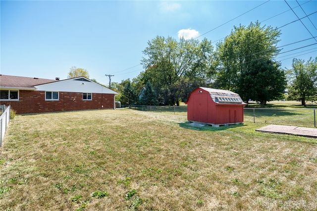 510 Lambert Lane, Englewood, OH 45322