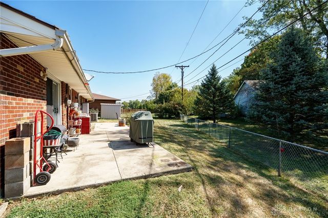 510 Lambert Lane, Englewood, OH 45322