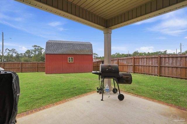 1928 Cambridge Park Dr, Gulf Breeze, FL 32563