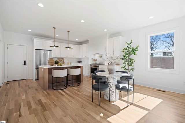 511 Green Avenue, Greenville, SC 29601