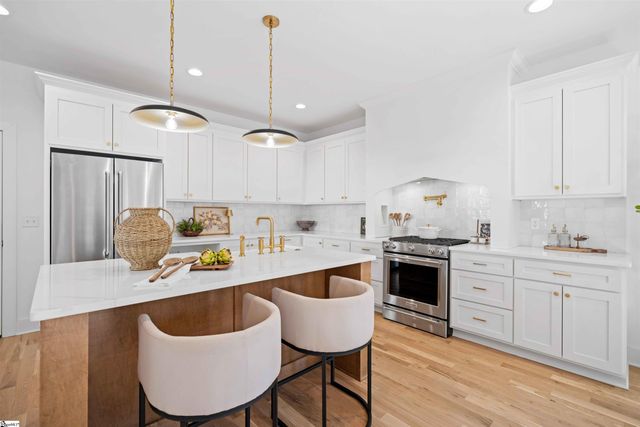 511 Green Avenue, Greenville, SC 29601