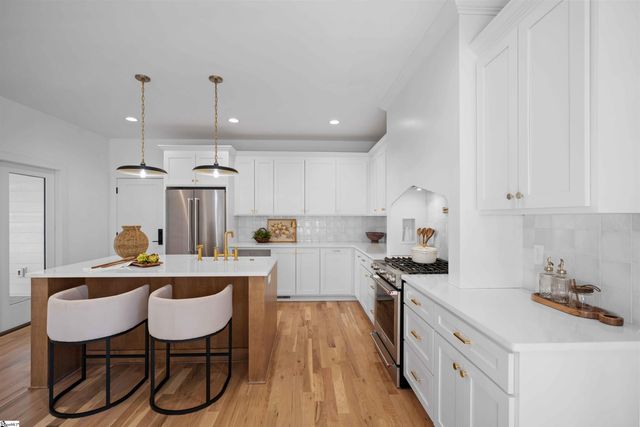 511 Green Avenue, Greenville, SC 29601