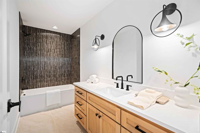 511 Green Avenue, Greenville, SC 29601