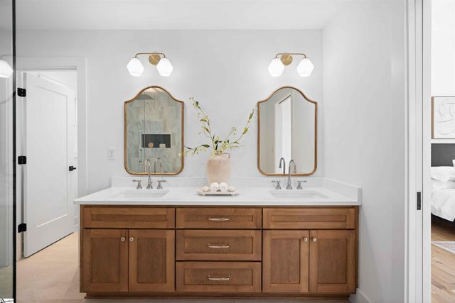 511 Green Avenue, Greenville, SC 29601