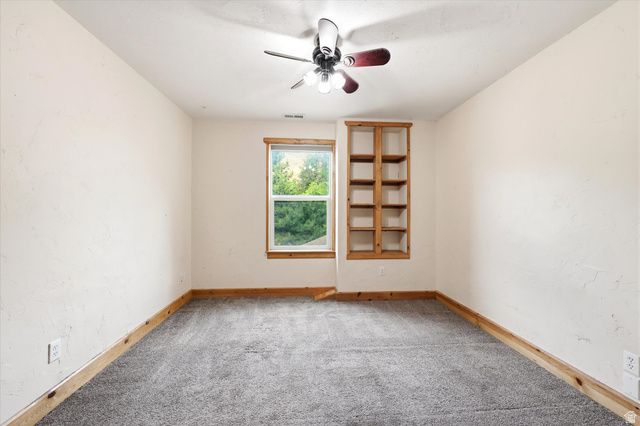87 N LOAFER CANYON RD, Elk Ridge, UT 84651