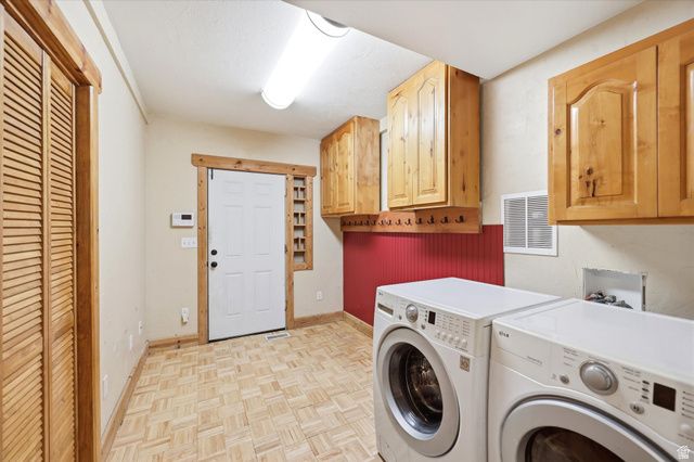 87 N LOAFER CANYON RD, Elk Ridge, UT 84651