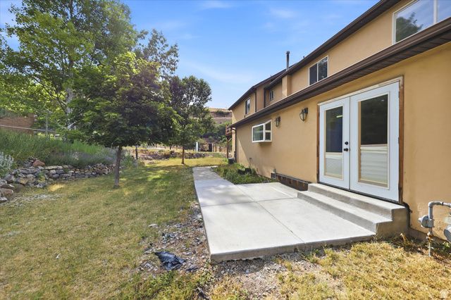 87 N LOAFER CANYON RD, Elk Ridge, UT 84651